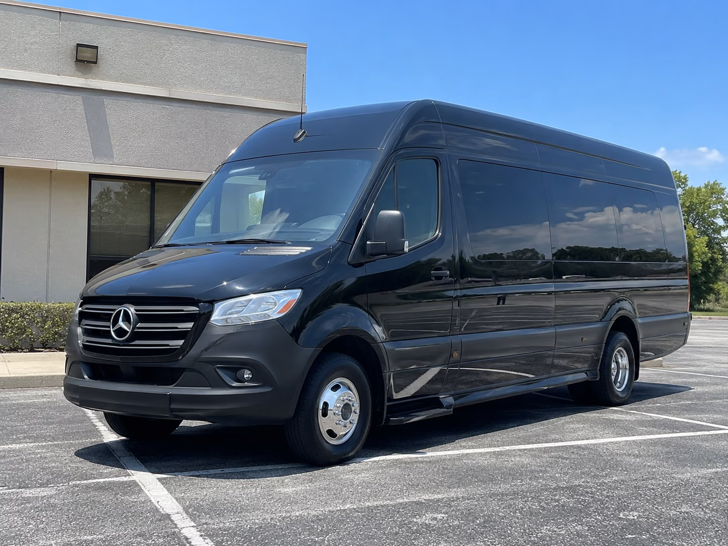 find the perfect transportation for your next corporate event 2