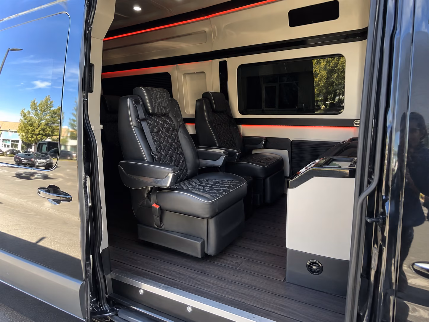 find the perfect transportation for your next corporate event 5