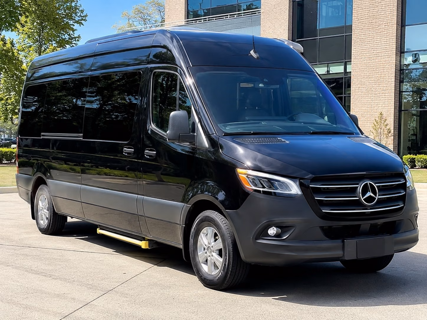 virginia beach 8 passenger sprinter van